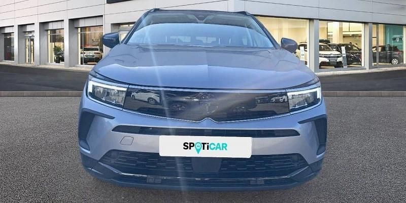 Usado Opel Grandland X GS Line 131 CV (96 kW) 2022 Gris SUV