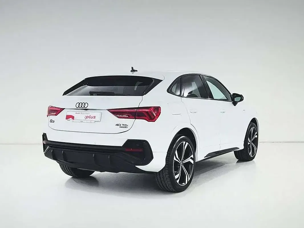 Usado Audi Q3 Sportback Ambiente 200 CV (147 kW) 2022 Blanco SUV