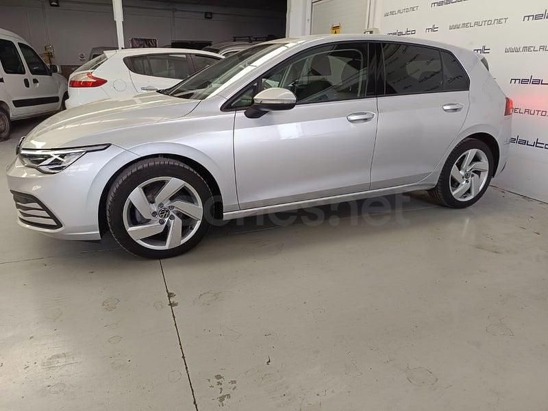 Usado VW Golf VII Advance 150 CV (110 kW) 2020 Gris / plata Berlina