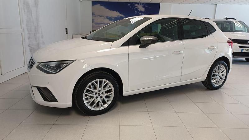 Otro Usado 2024 Seat Ibiza XCELLENCE Berlina | 17.900 € (Precio justo) - Imagen 1/1