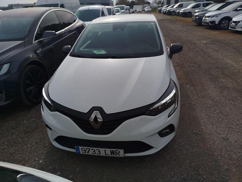 Usado Renault Clio V Business 101 CV (74 kW) 2022 Blanco Utilitario
