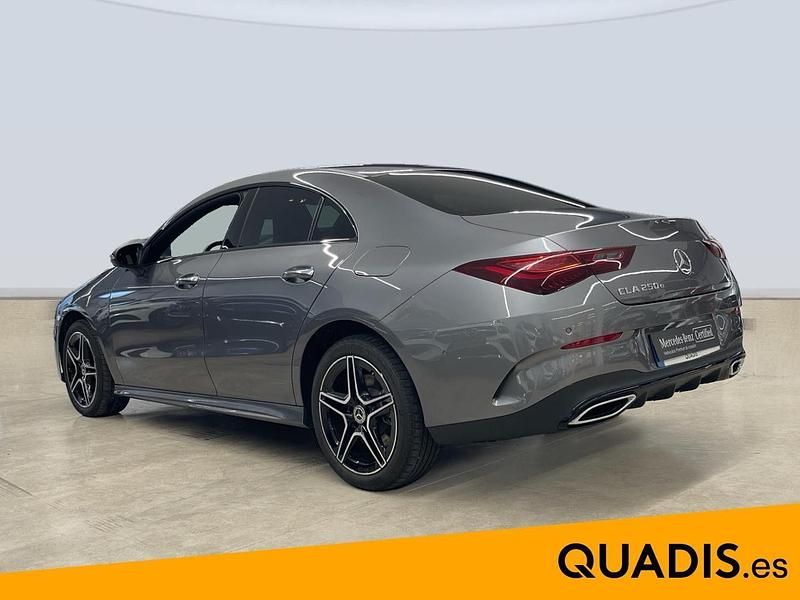 Usado Mercedes CLA250e AMG line 218 CV (160 kW) 2024 Gris Berlina