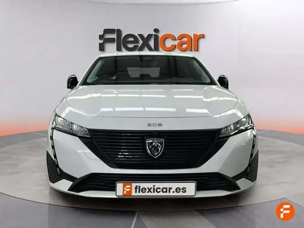 Usado Peugeot 308 Active 131 CV (96 kW) 2024 Blanco Utilitario