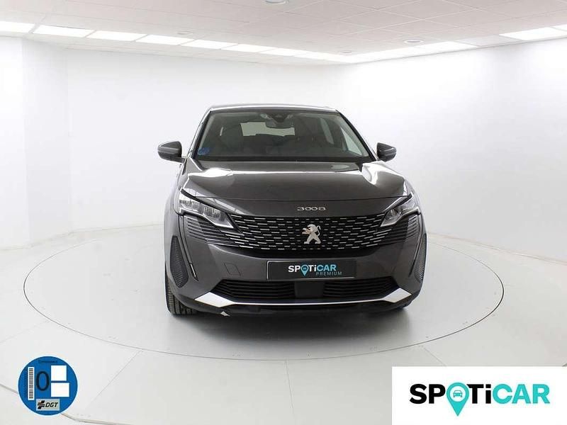 Usado Peugeot 3008 Allure 224 CV (164 kW) 2021 Gris SUV