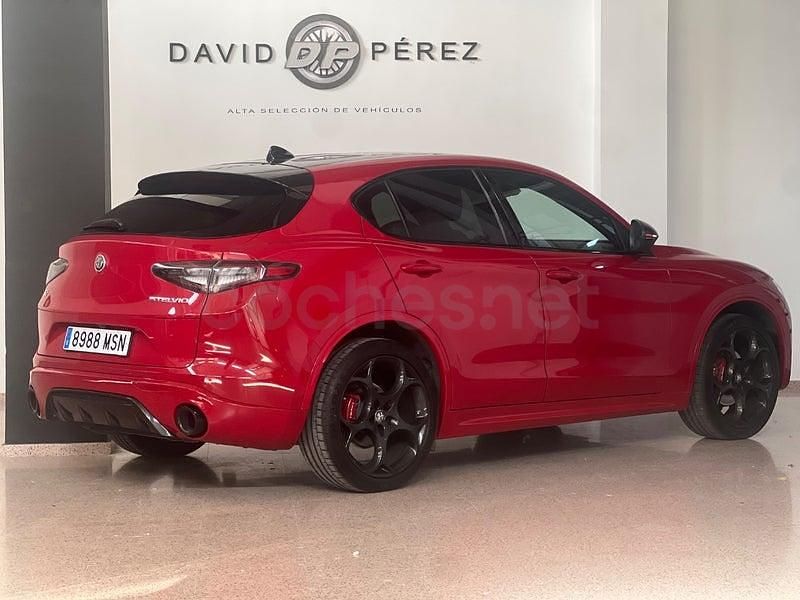Usado Alfa Romeo Stelvio 210 CV (154 kW) 2024 Rojo SUV