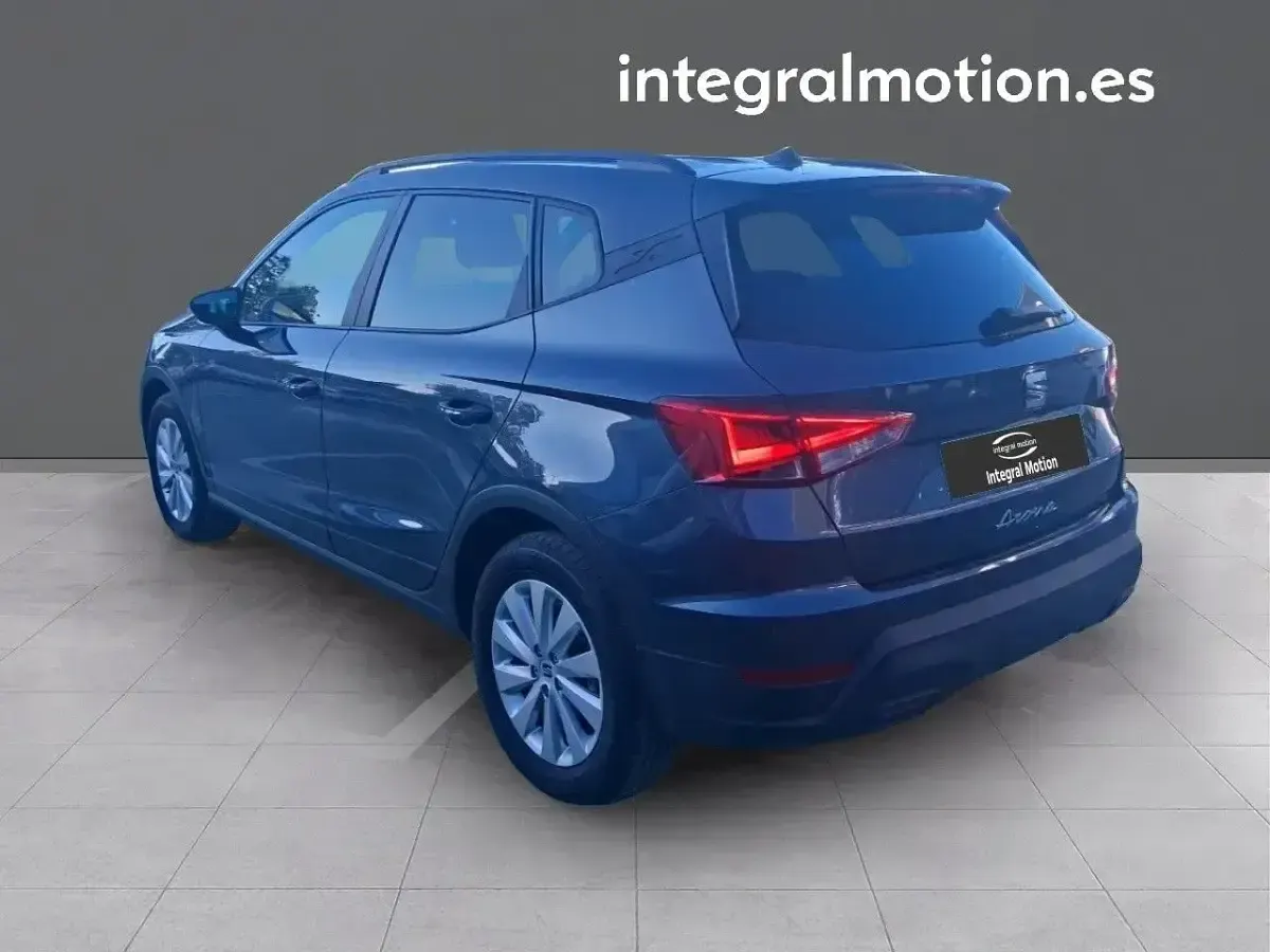 Usado Seat Arona Style 115 CV (84 kW) 2025 Negro SUV