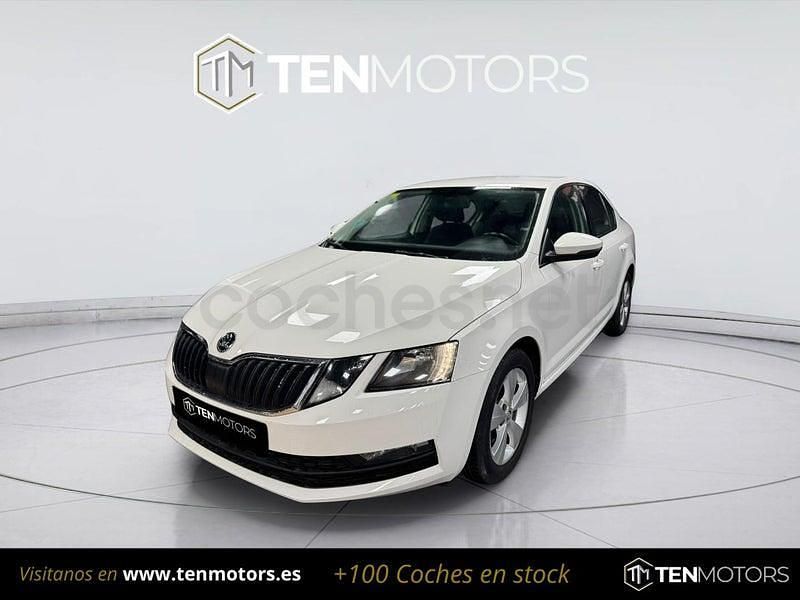 Usado Skoda Octavia Active 115 CV (84 kW) 2019 Blanco Berlina