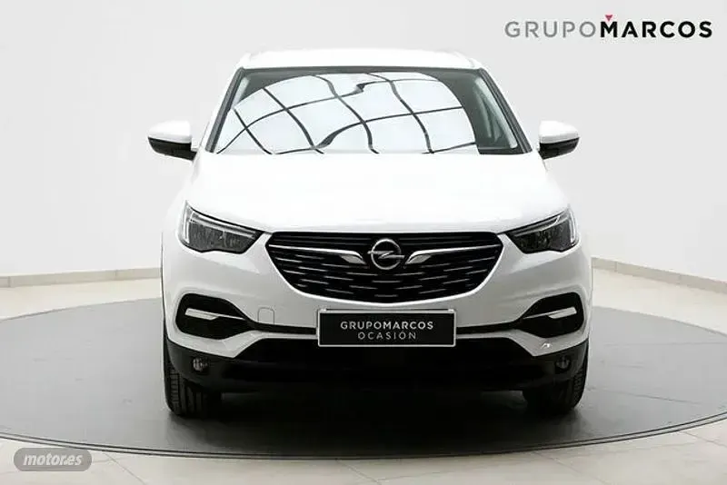 Usado Opel Grandland X Selective 130 CV (95 kW) 2019 Blanco SUV