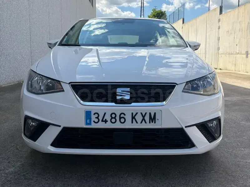 Usado Seat Ibiza Reference 75 CV (55 kW) 2019 Blanco Utilitario