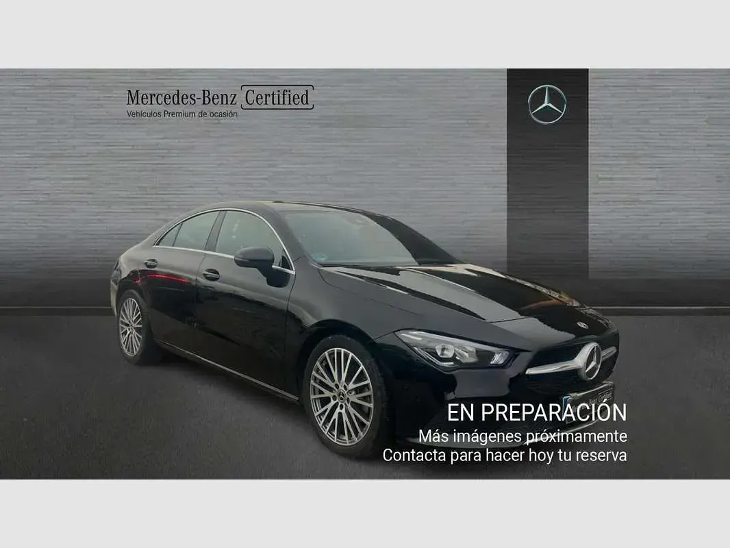 Usado Mercedes CLA200 150 CV (110 kW) 2023 Negro Berlina