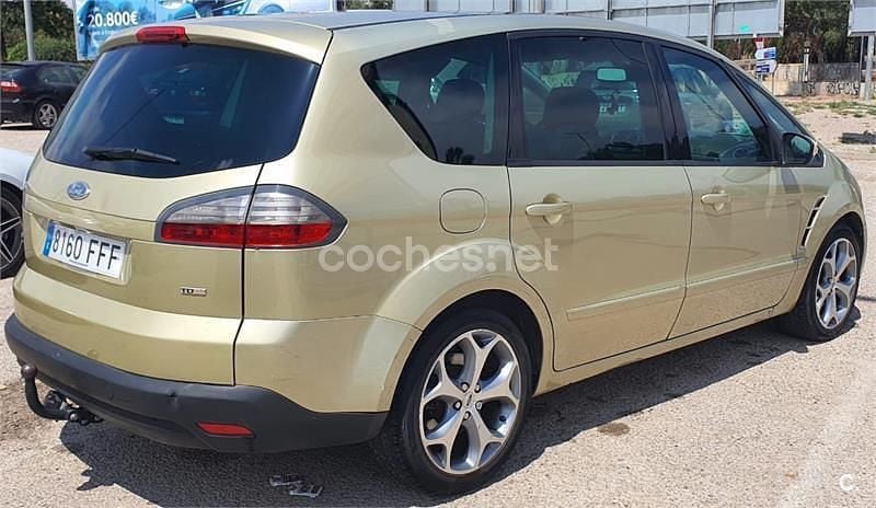 Beige Usado 2006 Ford S-MAX Titanium Monovolumen | 3700 € (Precio justo) - Imagen 1/4