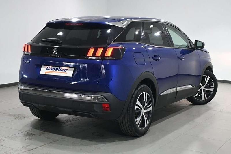Usado Peugeot 3008 Allure 131 CV (96 kW) 2019 Azul SUV