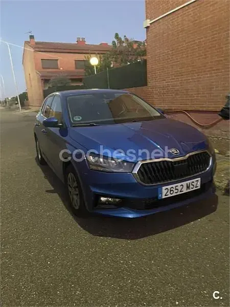 Usado Skoda Fabia Selection 115 HP (84 kW) 2024 Azul Citadino