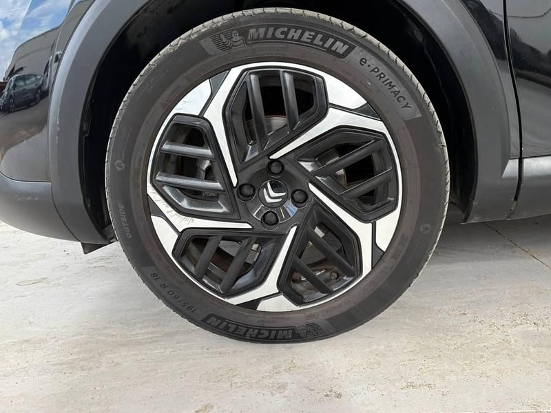 Usado Citroën C4 Feel 130 CV (95 kW) 2023 Negro Berlina