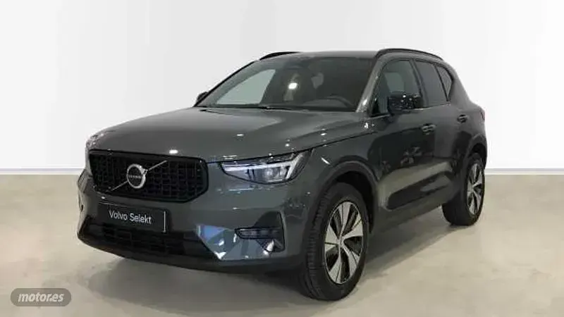 Nuevo Volvo XC40 Plus 163 CV (119 kW) 2026 Marrón SUV