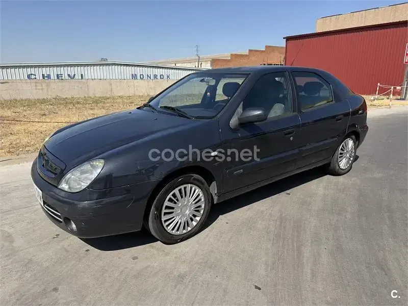 Usado Citroën Xsara 110 CV (80 kW) 2003 Azul Berlina