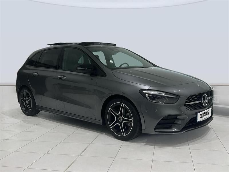 Nuevo Mercedes B200 150 CV (110 kW) 2025 Gris montaña Monovolumen