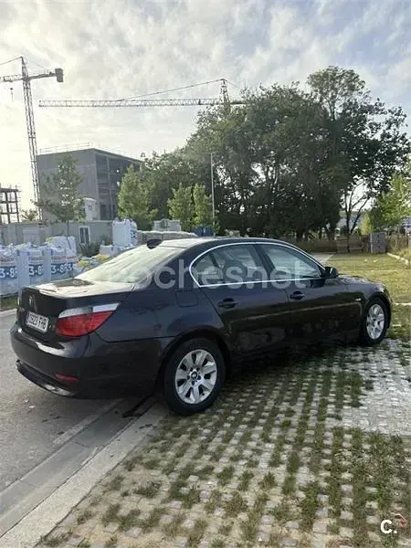 Usado BMW 525 177 CV (130 kW) 2006 Azul Berlina