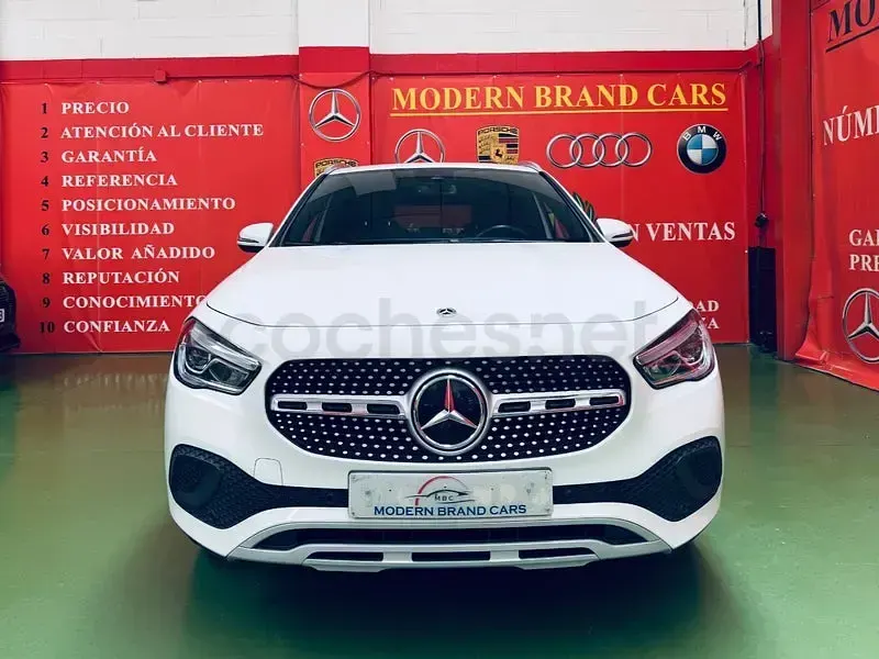 Usado Mercedes GLA250 218 CV (160 kW) 2022 Blanco SUV