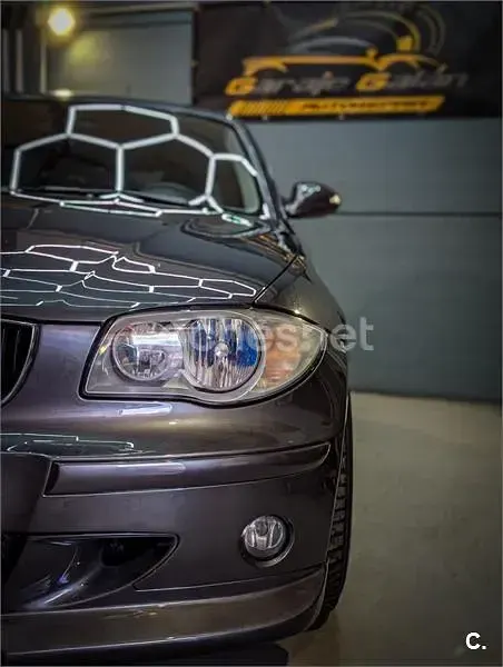 Usado BMW 120 163 CV (119 kW) 2006 Gris / plata Utilitario