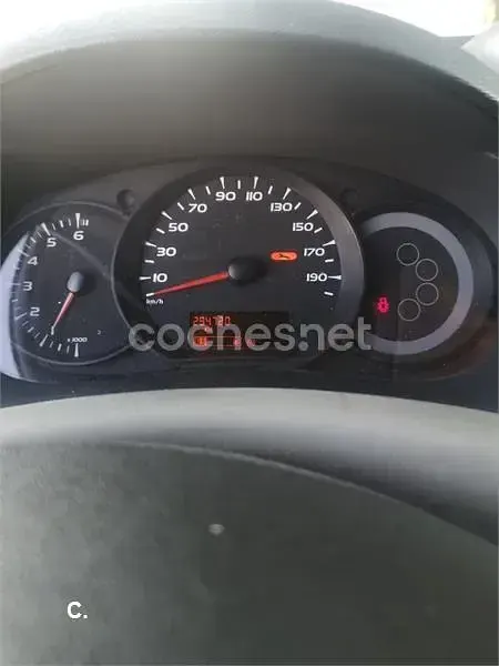 Usado Renault Kangoo 90 CV (66 kW) 2011 Blanco Monovolumen