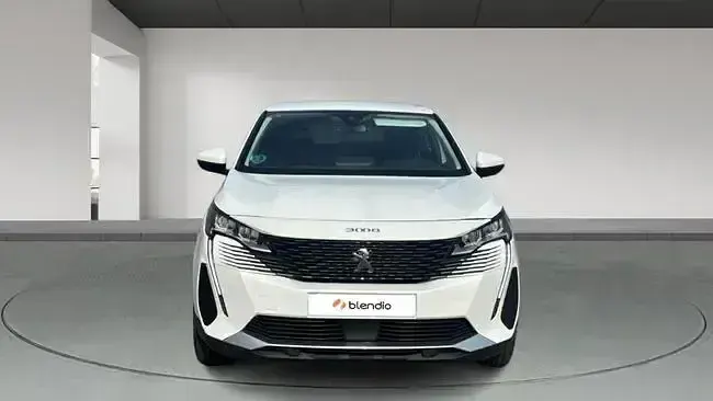 Usado Peugeot 3008 Active 130 CV (95 kW) 2021 Blanco SUV