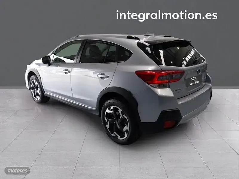 Usado Subaru XV 149 CV (109 kW) 2023 Gris SUV