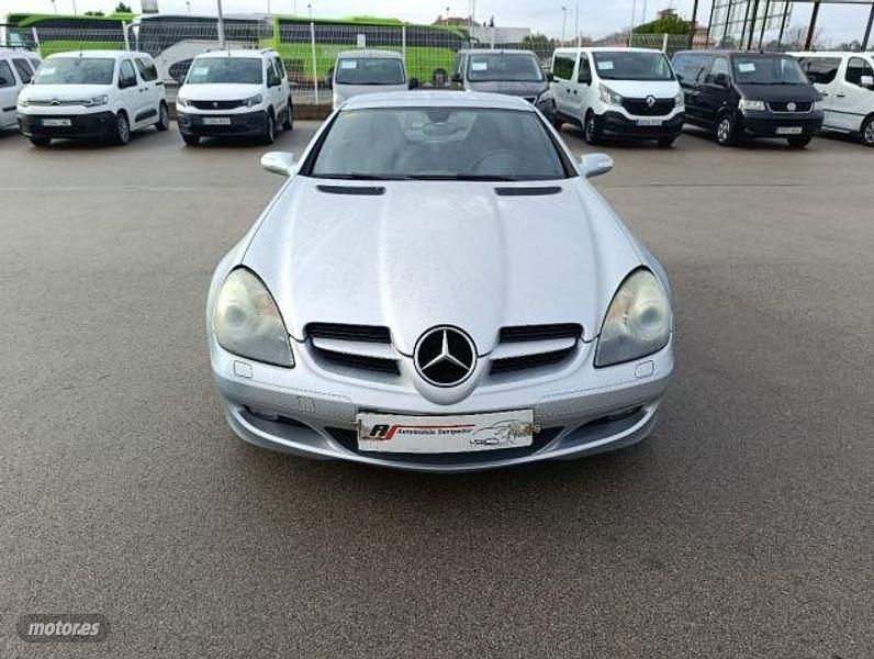 Usado Mercedes SLK200 Edition 163 CV (119 kW) 2004 Plateado Descapotable