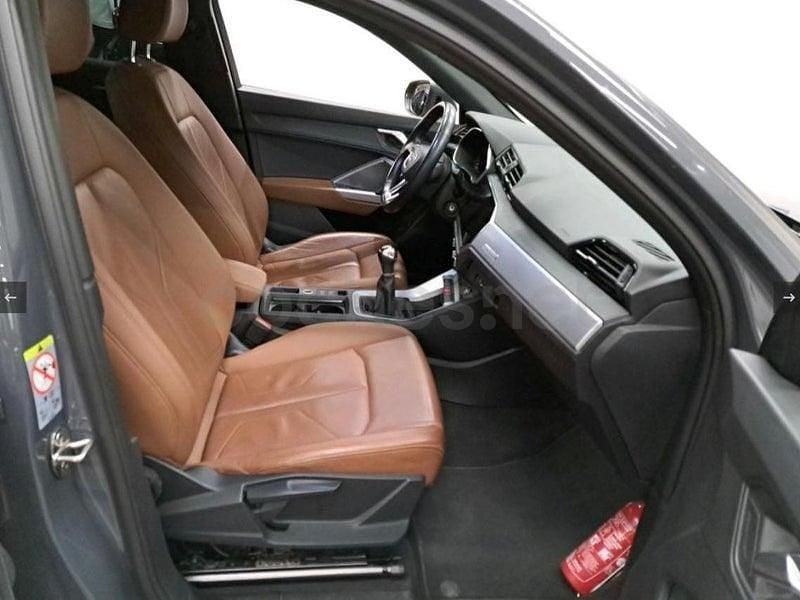 Usado Audi Q3 Sportback Advanced 150 CV (110 kW) 2020 Gris / plata SUV