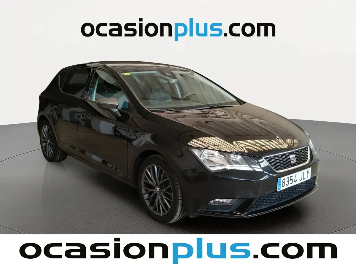 Usado Seat Leon CONNECT 150 CV (110 kW) 2016 Negro Utilitario