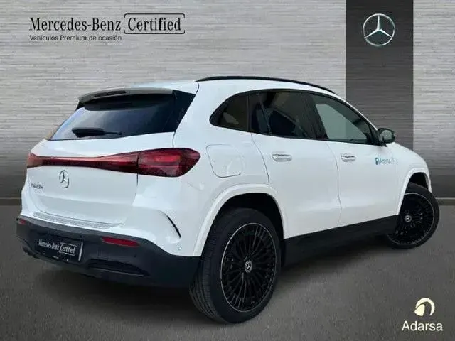 Usado Mercedes EQA250 139 kW (190 CV) 2025 Blanco polar SUV
