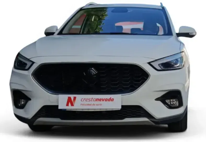 Usado MG ZS Luxury 106 CV (77 kW) 2023 Blanco SUV