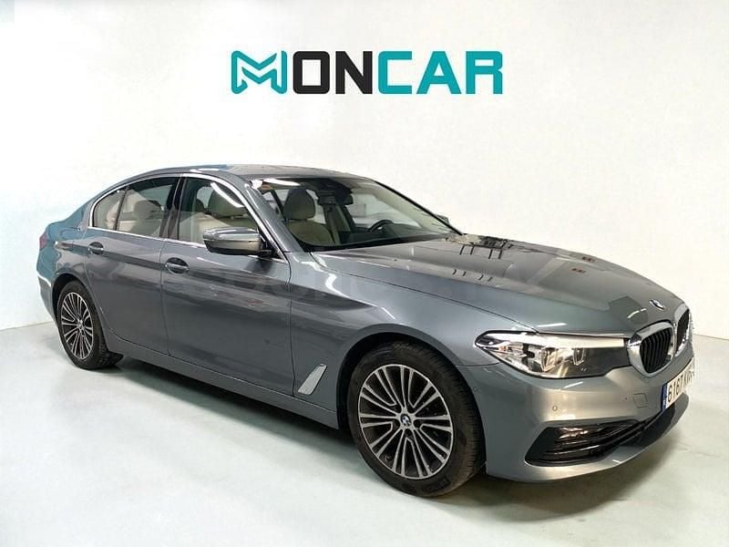Käytetty BMW 520 Comfort Edition 190 HP (139 kW) 2019 Harmaa Sedan