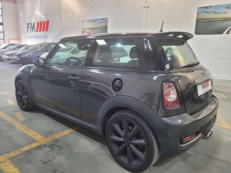 Usado Mini Cooper S 184 HP (135 kW) 2012 Cinzento Citadino