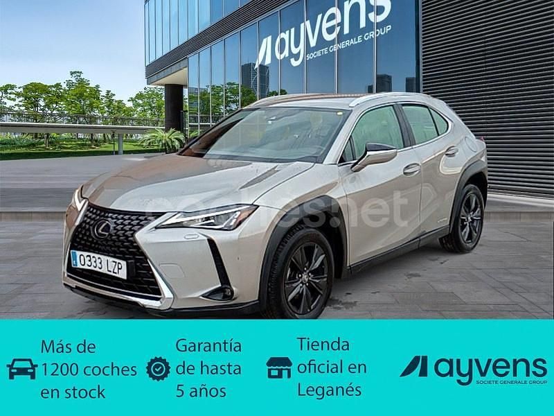 Usado Lexus UX Business Edition 184 CV (135 kW) 2022 Gris / plata SUV