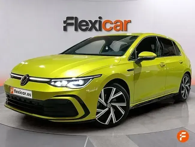 Usado VW Golf VII R-line 150 CV (110 kW) 2021 Amarillo Utilitario