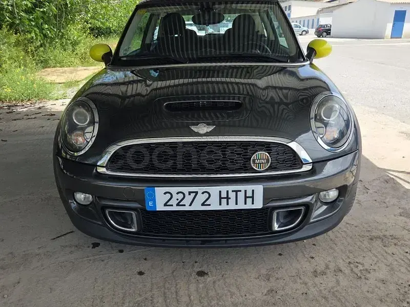 Usado Mini Cooper SD 170 CV (125 kW) 2014 Verde Utilitario