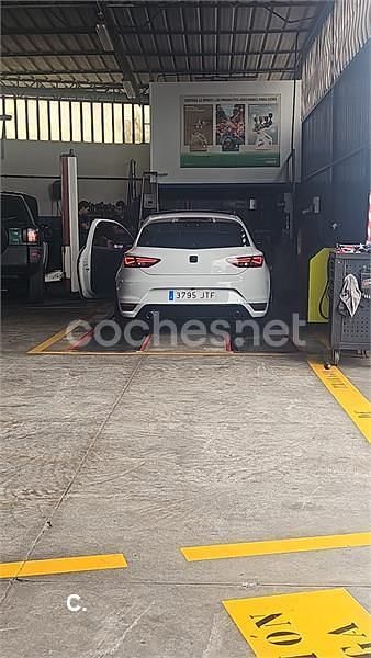 Usado Seat Leon SC FR 125 CV (91 kW) 2016 Blanco Utilitario