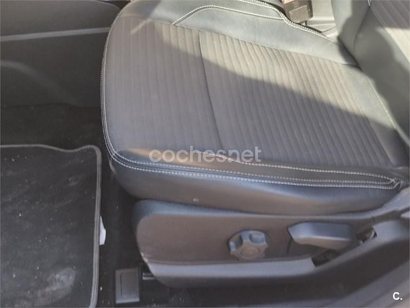 Usado Ford Ecosport Titanium 125 CV (91 kW) 2018 Blanco SUV