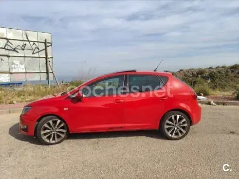 Usado Seat Ibiza FR 90 CV (66 kW) 2016 Rojo Berlina
