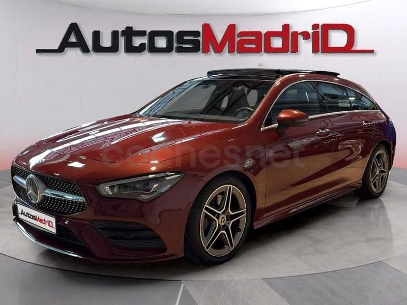 Usado Mercedes CLA200 Shooting Brake 150 CV (110 kW) 2021 Rojo Familiar