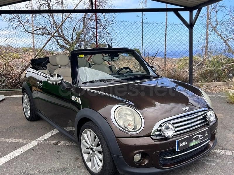 Usado Mini Cooper Cabriolet 122 CV (89 kW) 2012 Marrón Descapotable