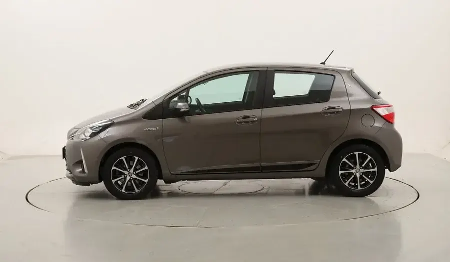 Usado Toyota Yaris Active 100 CV (73 kW) 2018