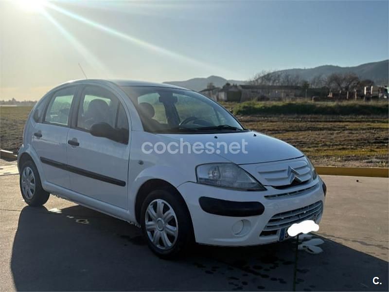 Usado Citroën C3 Exclusive 70 CV (51 kW) 2007 Blanco Berlina