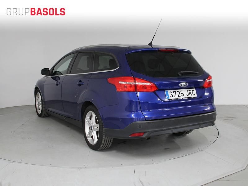 Usado Ford Focus Titanium 125 CV (91 kW) 2016 Azul Berlina
