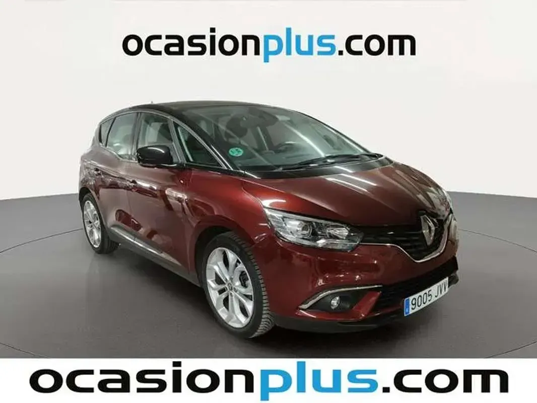 Usado Renault Scénic III Zen 110 CV (80 kW) 2016 Rojo Monovolumen