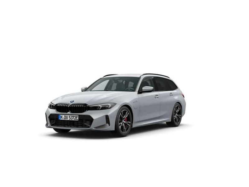 Usado BMW 330e Comfort Edition 292 CV (214 kW) 2025 Gris Familiar