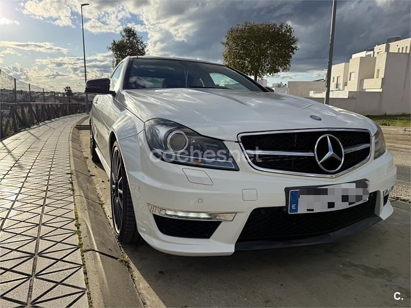 Usado Mercedes C63 AMG AMG 457 CV (336 kW) 2011 Blanco Coupe