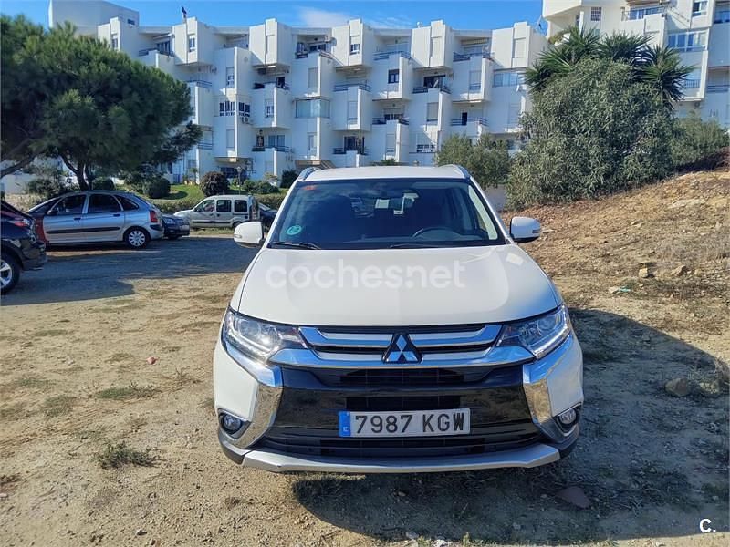 Blanco Usado 2018 Mitsubishi Outlander Motion SUV | 15.900 € (Precio justo) - Imagen 1/4