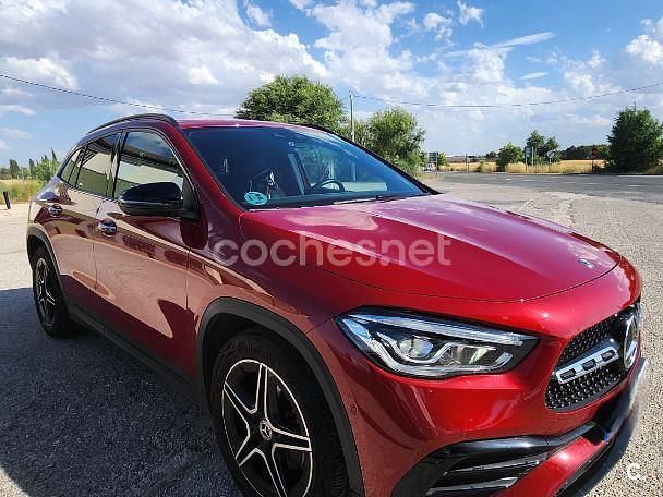 Granate Usado 2021 Mercedes GLA200 SUV | 32.000 € (Buen precio) - Imagen 1/4